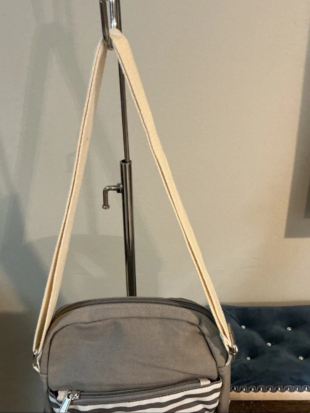 Gray White Stripe Crossbody Bag 7x9x1.25 Matching Pouch 7.75x4.25 NWOT